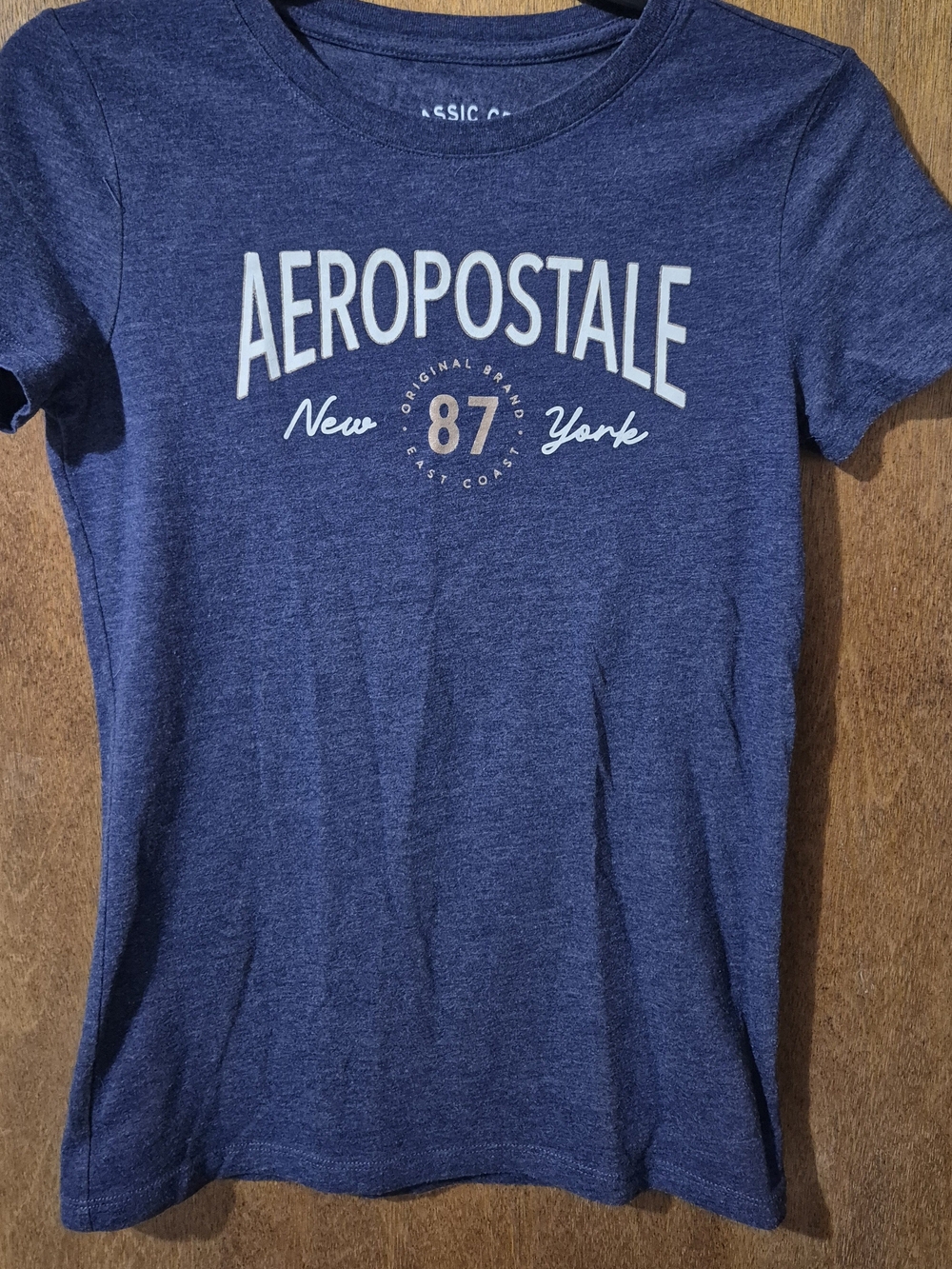 Aeropostale Navy Blue Graphic Tee with '87' Logo